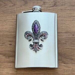 Stainless Steel Flask with Purple and Pink Fleur-de-Lis Design